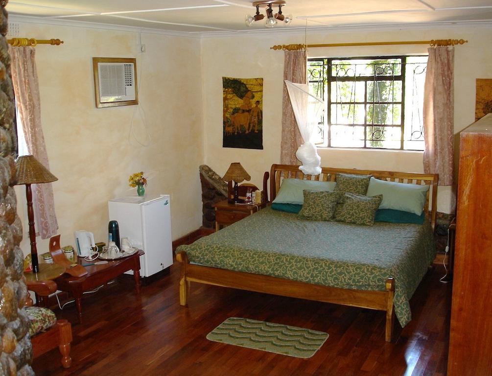 The Stone Guest House Livingstone Habitación foto